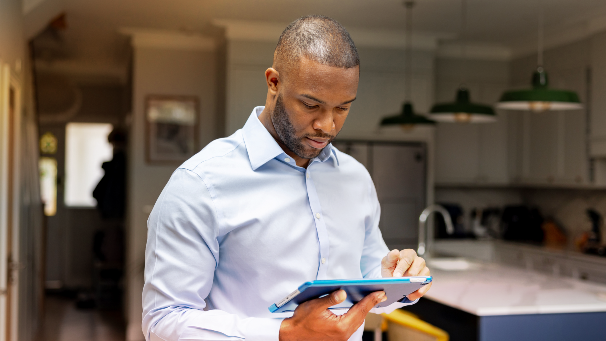 Real estate agent using RingCentral AIR for ai answering service